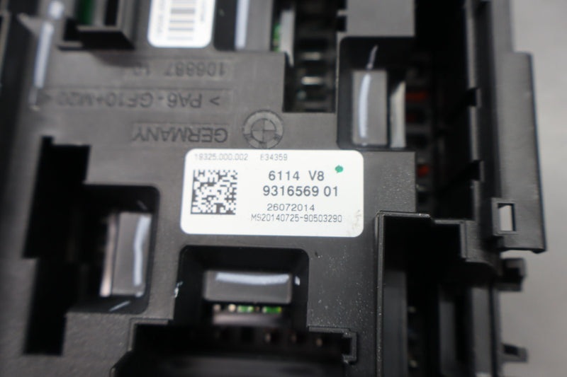 Load image into Gallery viewer, 14-18 BMW X5 Rear Power Distribution Fuse Relay Box Module 9316569 Oem
