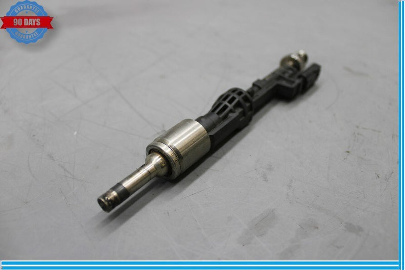 Load image into Gallery viewer, 12-18 BMW 320i 328i 528i F30 Fuel Injector 13647597870 Oem
