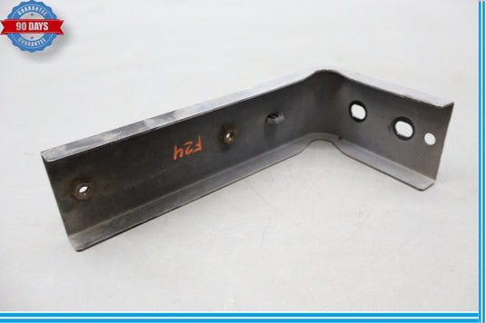11-13 Infiniti QX56 Front Left or Right Lower Bumper Cover Retainer Oem