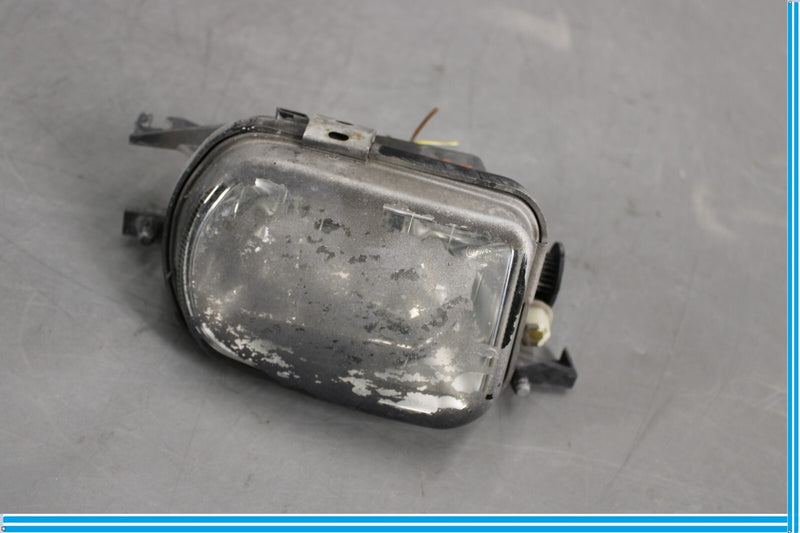 Load image into Gallery viewer, 03-06 Mercedes R230 SL500 Left Driver Side Fog Light Lamp Oem
