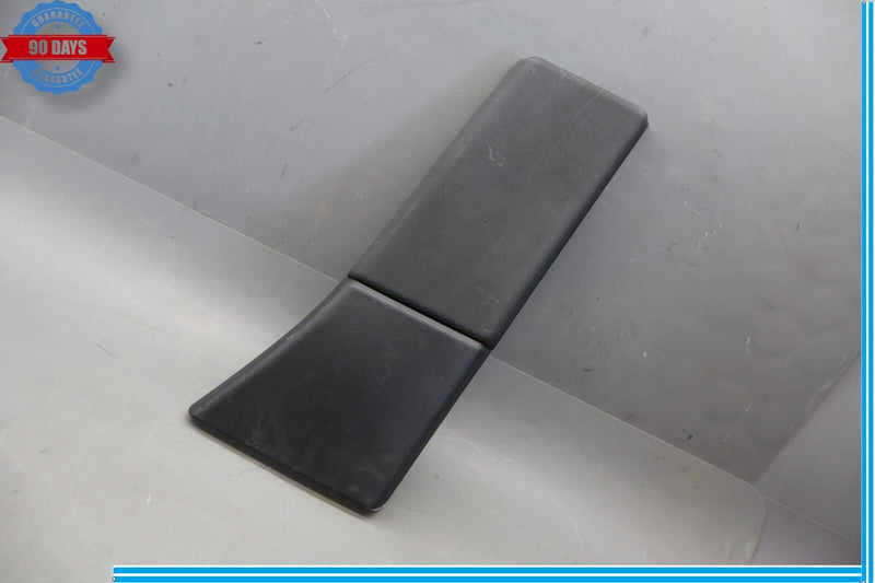 Load image into Gallery viewer, 10-12 Land Rover Range Rover Right Side Lower B-Pillar Cover Trim Panel Oem
