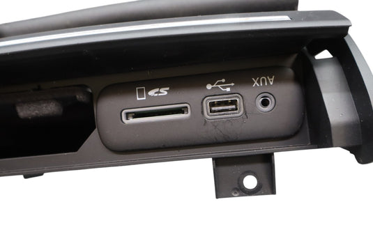 14-19 Maserati Ghibli Dash AUX USB Phone Storage Box Compartment 670066186 Oem