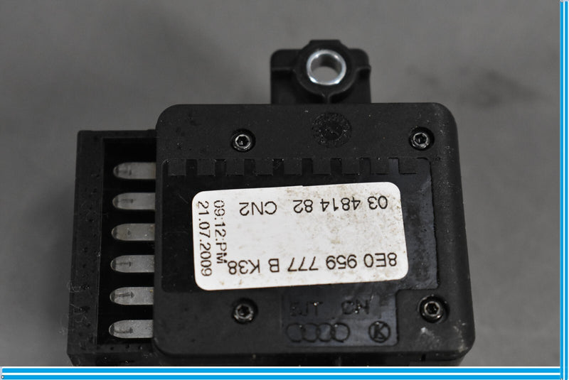 Load image into Gallery viewer, 09-12 Audi A4 Front Right Passenger Side Seat Lumbar Switch Black Oem
