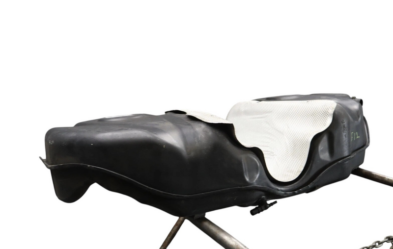 Load image into Gallery viewer, 14-17 Maserati Ghibli Fuel Gas Tank Reservoir Pump Assembly 06700032570 Oem
