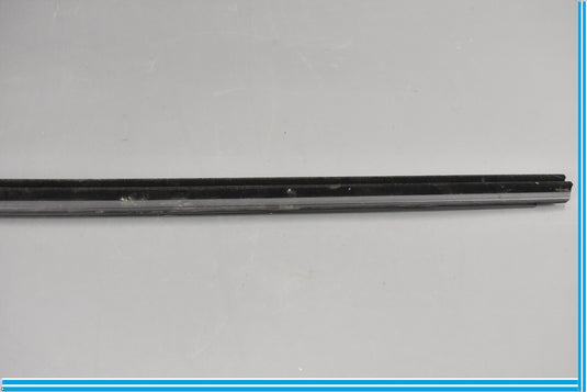 18 - 20 Jaguar E-Pace Rear Right Door Window Inner Weatherstrip Seal Oem