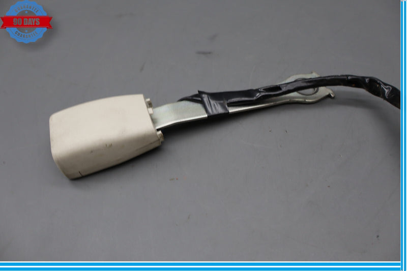 Load image into Gallery viewer, 07-12 Lexus LS460 LS460L Front Right Passenger Side Seat Belt Buckle Oem
