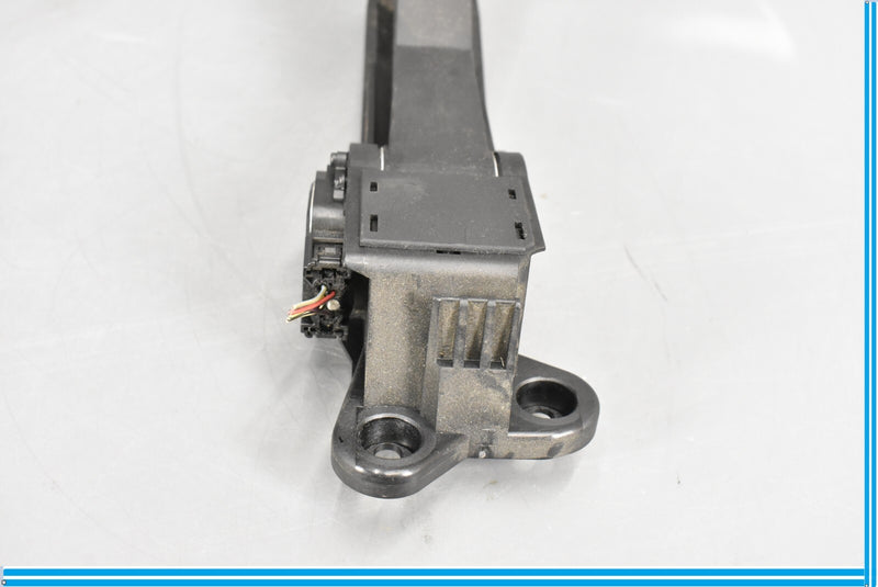 Load image into Gallery viewer, 07-12 Mercedes GL450 GL550 X164 Gas Throttle Pedal Accelerator Oem
