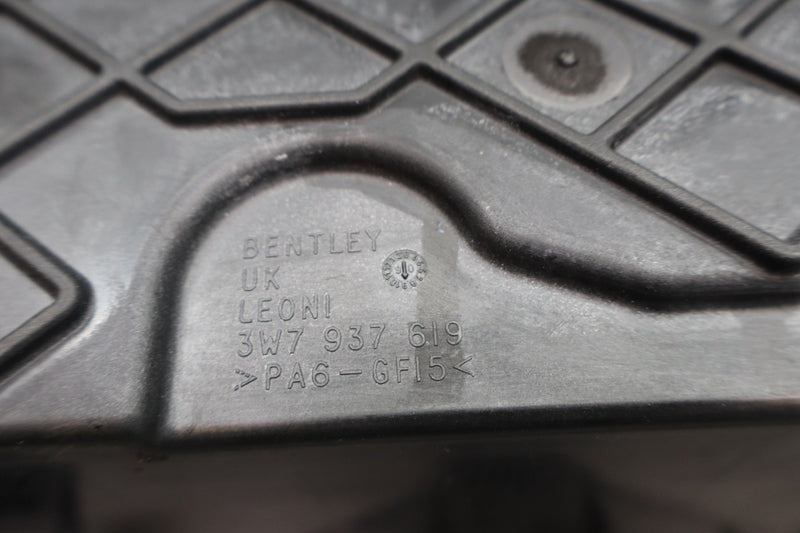 Load image into Gallery viewer, 06-12 Bentley Continental Rear Trunk Fuse Box Relay Module 3W7937619 Oem
