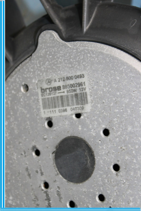 06-12 Mercedes W164 GL550 Engine Radiator Cooling Fan Motor Shroud Assembly Oem
