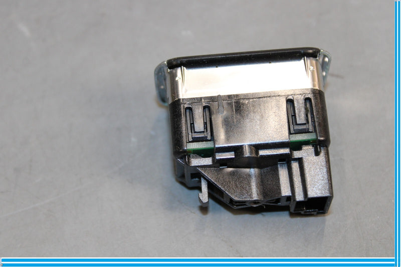 Load image into Gallery viewer, 10-13 Mercedes E350 E550 W207 Left Side Convertible Seat Front Switch Button Oem
