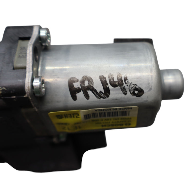 Load image into Gallery viewer, 11-13 Hyundai Equus Front Right Passenger Side Door Window Regulator Motor Oem
