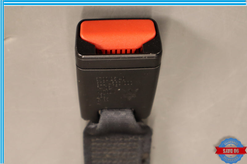 Load image into Gallery viewer, 14-18 Maserati Ghibli Rear Left Side Center Seat Belt Seatbelt Buckle End Oem

