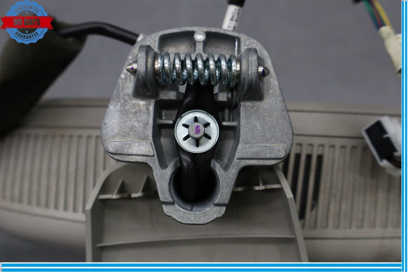Load image into Gallery viewer, 08-11 Mercedes W204 C300 C250 Interior Rear View Mirror Oem
