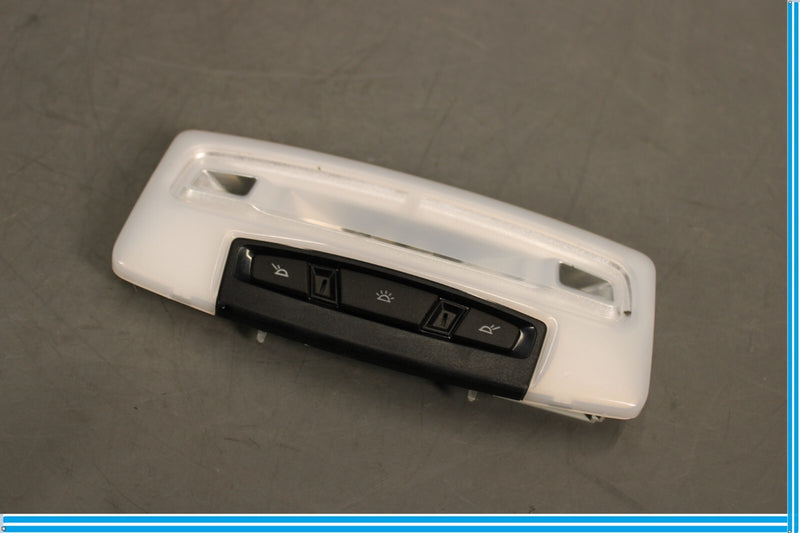 Load image into Gallery viewer, 12-18 BMW 320i 328i F30 Rear Interior Roof Overhead Reading Dome Lamp Oem
