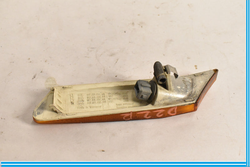 Load image into Gallery viewer, 05-08 Porsche Boxster Cayman Right Passenger Side Marker Light 99763103401 Oem
