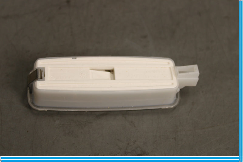 Load image into Gallery viewer, 11-18 Audi A8 Front Right Sunvisor Sun Visor Interior Light Vanity Lamp Oem
