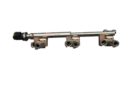 13-21 Jaguar X152 F-Type XE XF 3.0L Right Side Engine Fuel Injection Rail Oem