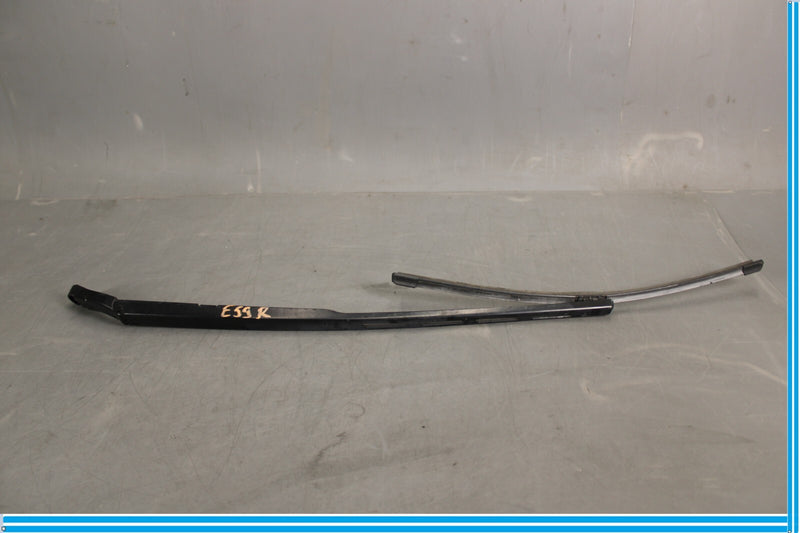 Load image into Gallery viewer, 11-18 Audi A8 Quattro Front Right Side Windshield Wiper Arm W/ Blade Oem
