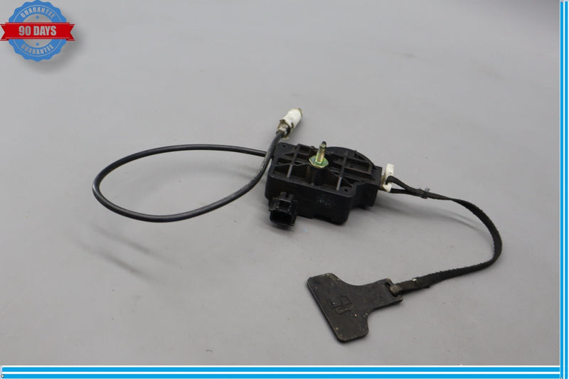 Load image into Gallery viewer, 02-05 Lexus SC430 Z40 Fuel Gas Tank Door Open Release Actuator Oem
