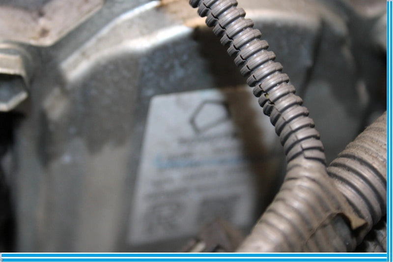 Load image into Gallery viewer, 07-10 Lexus LS460 4.6L V8 1URFSE Engine Motor Assembly 1900038200 163K MILES OEM
