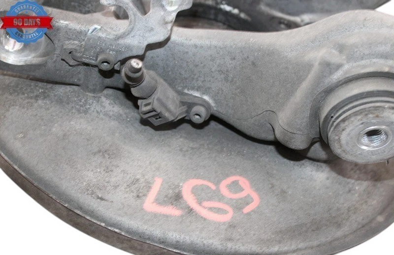 Load image into Gallery viewer, 12-18 Audi A7 Quattro Rear Left Driver Side Spindle Knuckle Hub 8R0505435C Oem
