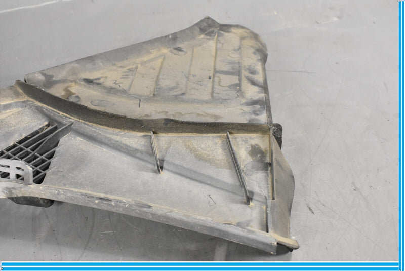 Load image into Gallery viewer, 09-15 BMW 750I 750LI F01 F02 Right Passenger Windshield Cowl Trim Panel Oem
