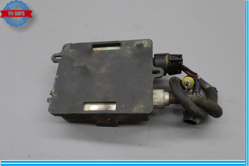 Load image into Gallery viewer, 03-09 Hummer H2 Front Right PassengerSide Headlight Xenon HID Ballast Xentec Oem
