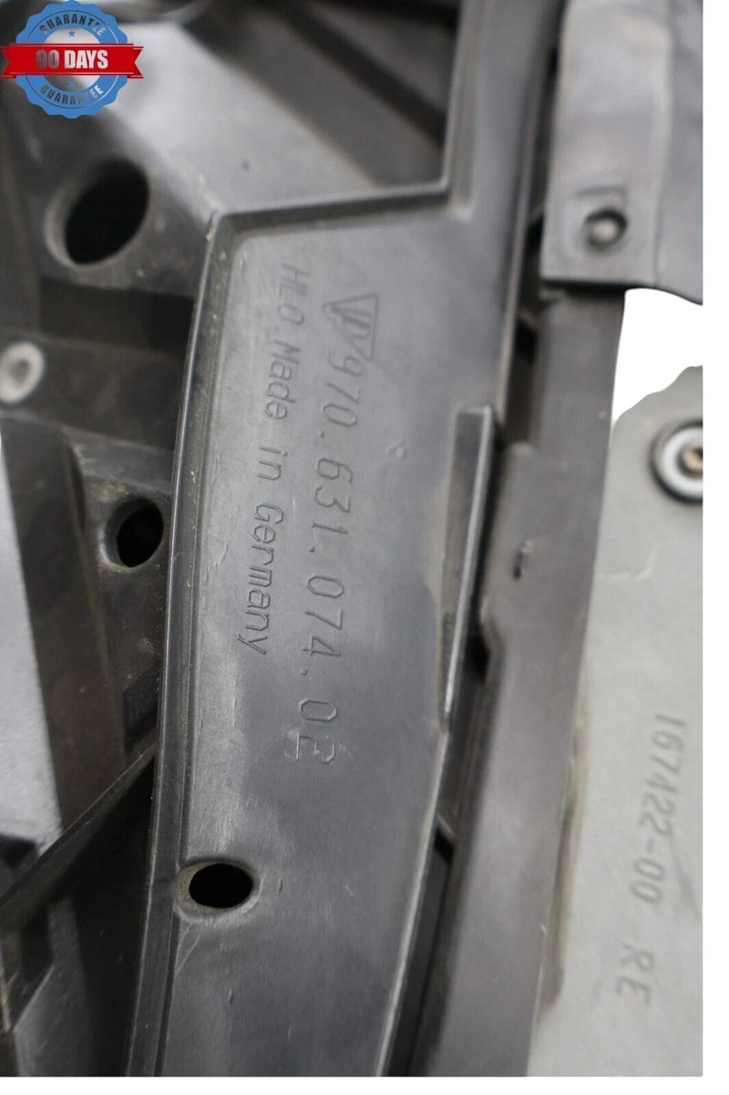 Load image into Gallery viewer, 10-13 Porsche Panamera Front Right Passenger Side Headlight Lamp Xenon (Damaged)
