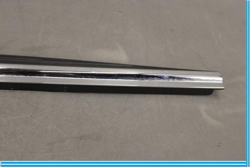 Load image into Gallery viewer, 06-11 Mercedes CLS550 W221 Front Right Side Inner Door Step Sill Plate Oem
