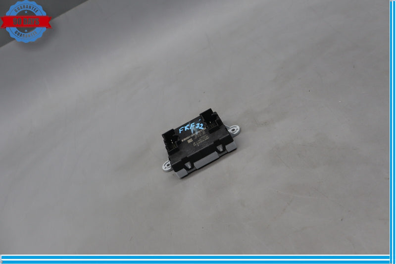 Load image into Gallery viewer, 17-22 Land Rover Range Rover Sport Front Right Side Door Control Module Oem

