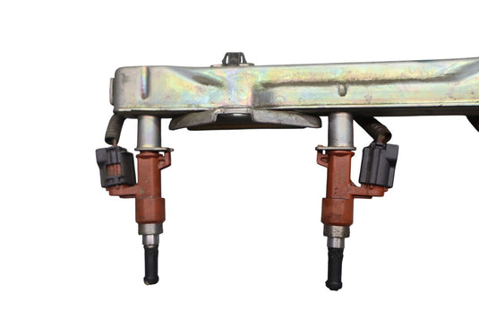 07-17 Lexus USF40 LS460 Right Passenger Side Outer Fuel Injection Rail Oem