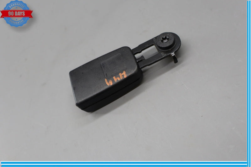Load image into Gallery viewer, 07-12 Mercedes GL450 GL550 Rear Right Passenger Side 3rd Row Seat Belt Buckle Oe
