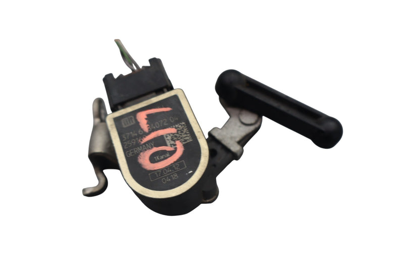 Load image into Gallery viewer, 10-17 BMW 535i 550i GT F07 Left Or Right Side Suspension Height Sensor Oem
