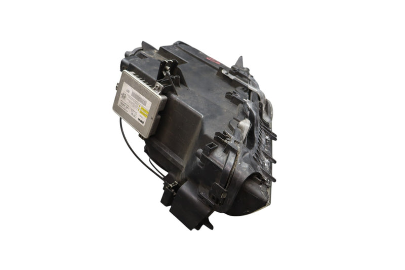 Load image into Gallery viewer, 09-15 BMW 740i 750Li Front Right Passenger Side Headlight Headlamp Assembly Oem
