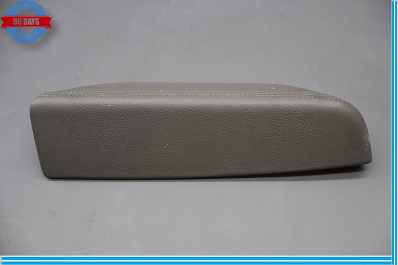 Load image into Gallery viewer, 11-18 Porsche Cayenne 958 Rear Left Driver Side Door Arm Rest Panel Oem
