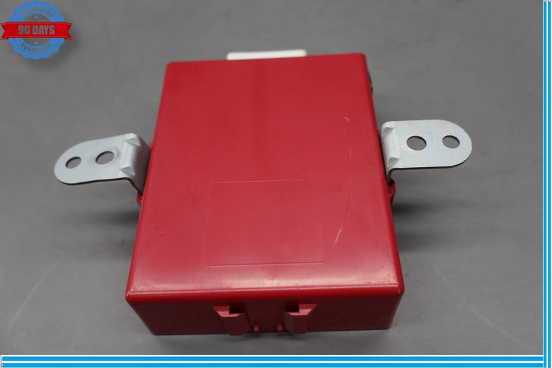 Load image into Gallery viewer, 02-05 Lexus SC430 Z40 Network Gateway Control Module Unit Oem
