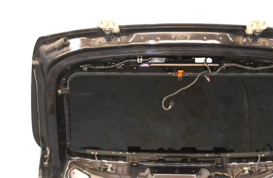 12-15 BMW E84 X1 Rear Trunk Lid Liftgate Tailgate w/ Glass 41002993152 Oem