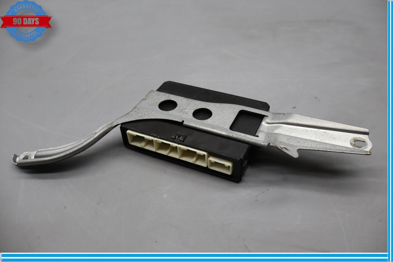 Load image into Gallery viewer, 07-09 Lexus LS460 LS460L Front Left Driver Side Door Control Module Unit Oem
