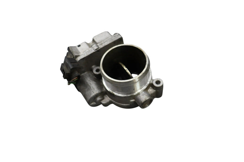 Load image into Gallery viewer, 11-17 Volkswagen Touareg Engine Air Inlet Intake Throttle Body 03H133062 OEM
