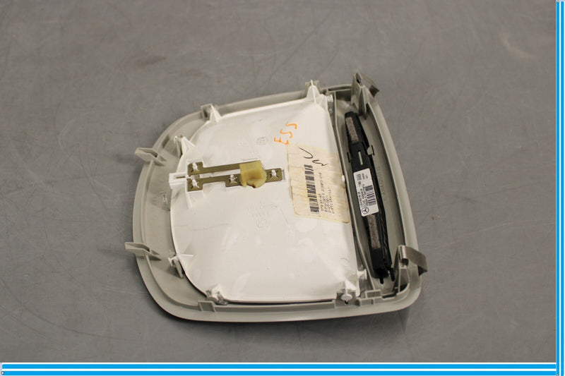 Load image into Gallery viewer, 06-13 Mercedes GL550 GL450 Rear Overhead Dome Light Lamp Parking Sensor Oem
