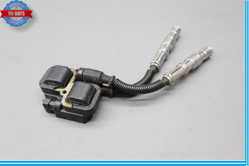 Load image into Gallery viewer, 03-06 Mercedes R230 SL500 Engine Ignition Coil Pack A0001587803 Oem
