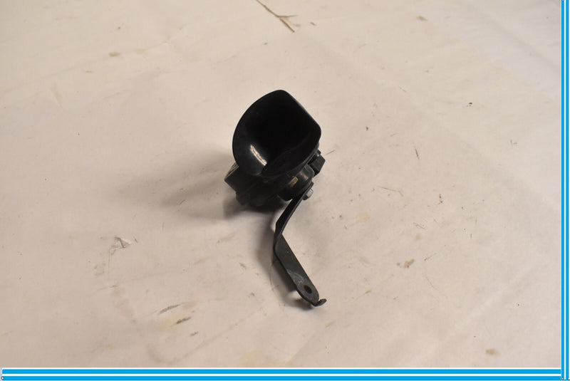 Load image into Gallery viewer, 09-15 BMW 750i 750Li F01 Front Left Driver High Tone Pitch Horn Signal OEM
