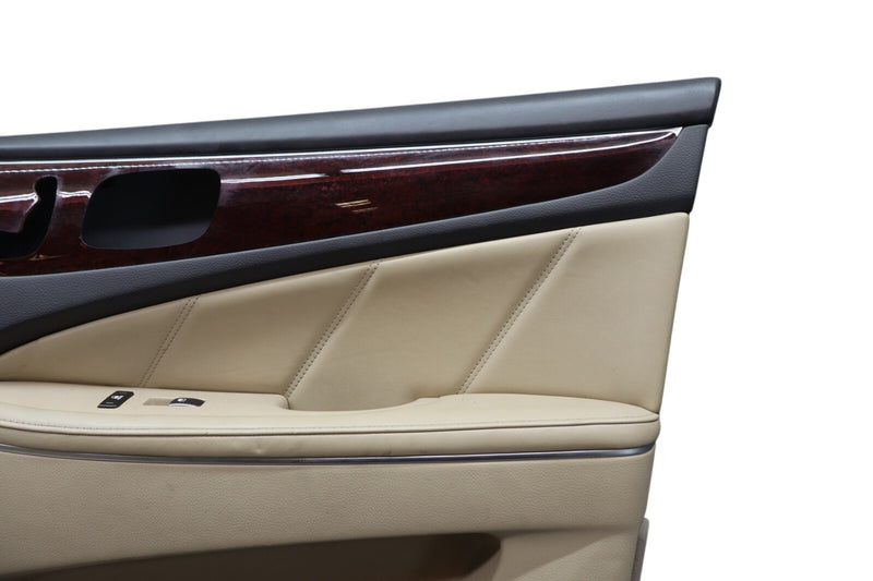 Load image into Gallery viewer, 11-13 Hyundai Equus SIG Front Right Passenger Side Interior Door Trim Panel Oem
