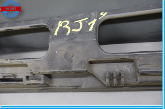 13-19 Mercedes X166 GL450 Rear Right Passegner Side Rocker Panel Bracket Oem