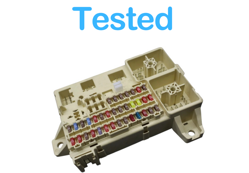 Load image into Gallery viewer, 02-05 Ford Thunderbird Cabin Fuse Relay Junction Box Module Unit Oem
