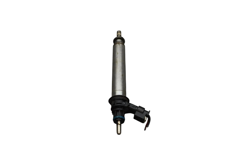 Load image into Gallery viewer, 11-18 Mercedes W207 GLS550 CL550 E550 Engine Motor Fuel Injector 0261500065 OEM

