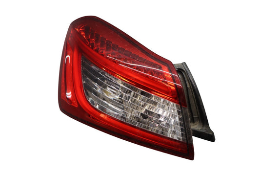 14-20 Maserati Ghibli M157 Rear Left Driver Side Outer Tail Light Lamp Oem