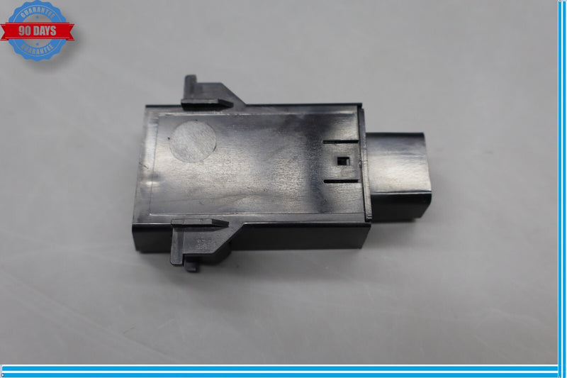Load image into Gallery viewer, 02-05 Lexus SC430 Right Side Seat Belt Caution Warning Indicator Light Oem
