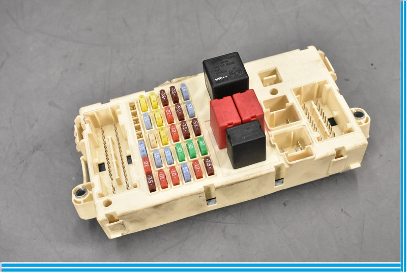 Load image into Gallery viewer, 03-12 Maserati Quattroporte Front Lower Dash Fuse Box Relay Junction Oem
