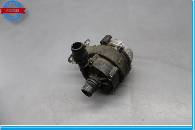 Load image into Gallery viewer, 14-16 BMW i3 i3s Electric Auxiliary Coolant Pump Auxiliary Water Pump Oem

